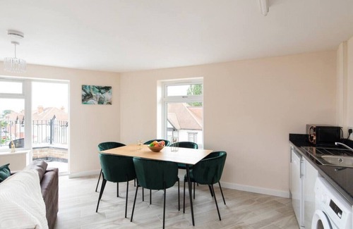 Sudbury Apartamento | Flat 2 · homely - North London Apartment Wembley