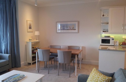 Aberdovey Apartamento | Apartamento-Baño Privado-Vista al Mar