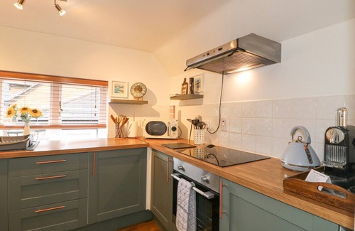 Oakham Cabaña | FLAT 2, THE MALTINGS, family friendly, with a garden in Oakham