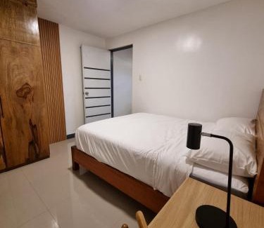 Las Pinas Apartamento | Flat 35, Unit 3C