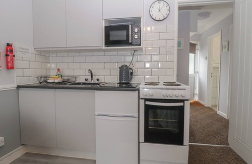Roundham Cabaña | FLAT 4, BIG TREE HOLIDAY FLATS, family friendly in Paignton