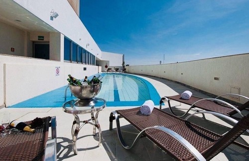 Taguatinga Casa | Flat 606, Hotel Go Inn, in porcelain