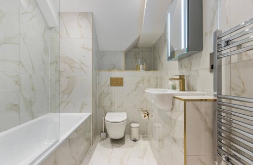 Leatherhead Apartamento | Flat 7 Saarb Apartments