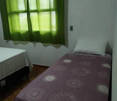 Alphaville Casa | Flat aconchegante com banheiro privativo, ambiente inteiro