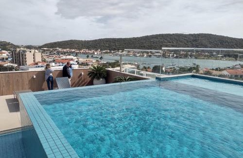 Passagem Apartamento | Flat Aconchegante Edifício Royale Cabo Frio - Passagem - Praia do Forte