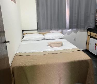 Jardim Ipe Apartamento | Flat com ar e varanda com linda vista para o Ibituruna - Vôo Livre 203