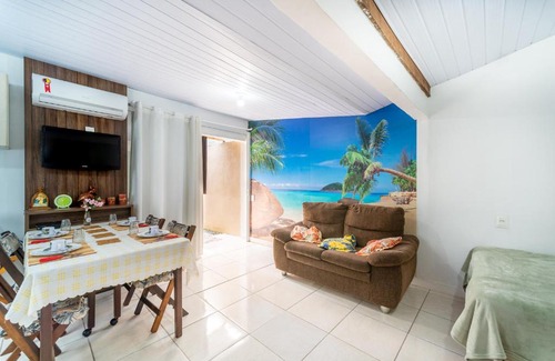 Centro Casa | FLAT COM AR COND. WI-FI TV a CABO PERTO DA PRAIA