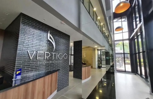 Jardim dos Estados Apartamento | Flat de Luxo c/Quarto Privativo 21º Andar Vertigo