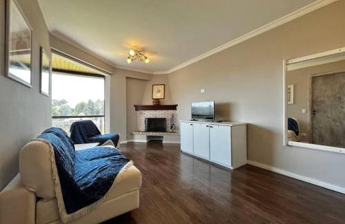 Vila Everest Apartamento | Flat Duplex com Excelente Vista a 1,2 km Capivari