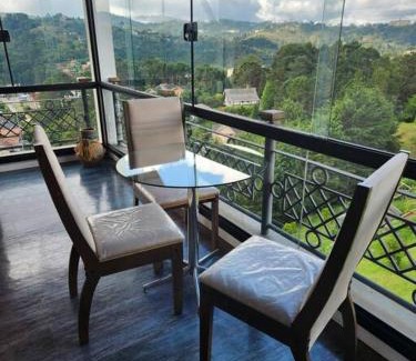 Vila Everest Apartamento | Flat Duplex com Excelente Vista a 1,2 km Capivari