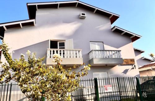 Jardim Itagua Apartamento | Flat duplex localização espetacular 2 quadras da praia