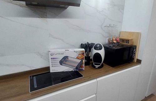 Puerta del Angel Apartamento | Apartamento El Paseo a Madrid Junto a la Casa de Campo, puerta Calle y accesible