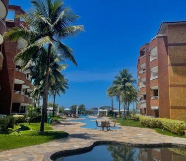 Camboinhas Apartamento | Flat em resort - pé na areia, Camboinhas