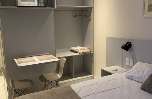 Campos Hotel | Flat Encantador com Piscina/ Vista Exclusiva Para Av. Pelinca