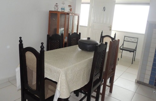 Bairro das Laranjeiras Casa | PISO FRENTE AL MAR 3