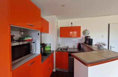 Saint-Cast-le-Guildo Apartamento | Flat in Brittany near Sandy Beach & Golf