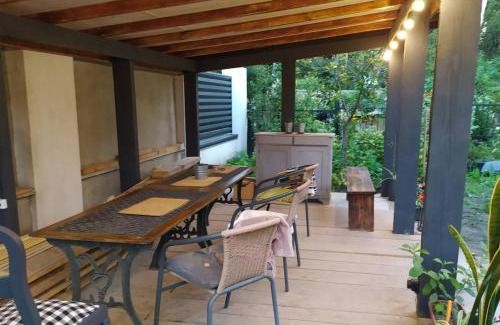 Lychakivskyi District Apartamento | Flat in cottage close to the centre parking, WiFi, BBQ