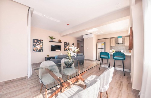 Downtown Santo Domingo Apartamento | Flat in Piantini With Breakfast Included 207