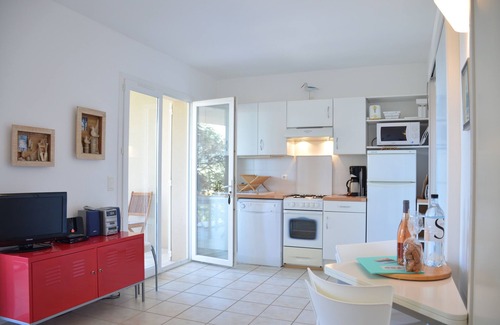 Porto Pollo Villa | Apartamento planta baja 250m Villa de la increíble vista a la playa.