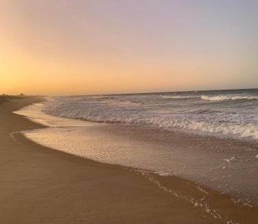 Taiba Apartamento | Flat Marezzi - Pé na areia - Taíba CE