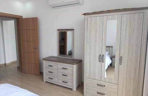 Al Maabilah Apartamento | Flat Next to Muscat Mall