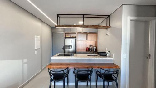 Aclimacao Apartamento | Flat Planejado com Linda Vista e Escritório