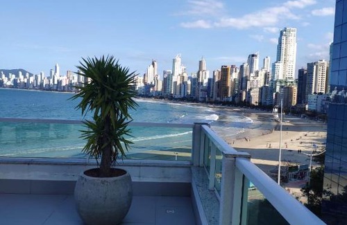 Pioneiros Apartamento | Flat Prédio Frente MAR