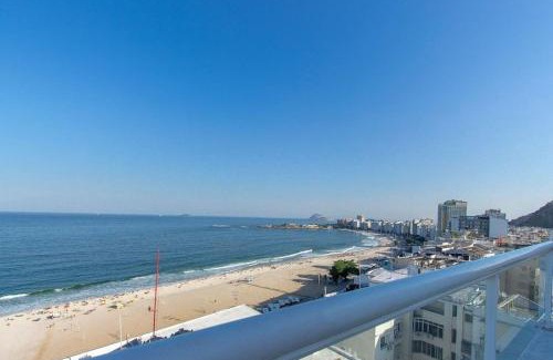 Copacabana Hotel | Flat Praia de Copacabana - Pé na Areia