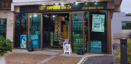Barra da Tijuca Apartamento | Flat Residencial Praia da Barra, Piscina e Sauna - Frente Mar