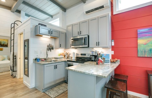 Upward Casa | Chic Flat Rock Tiny Home: Pool Access!