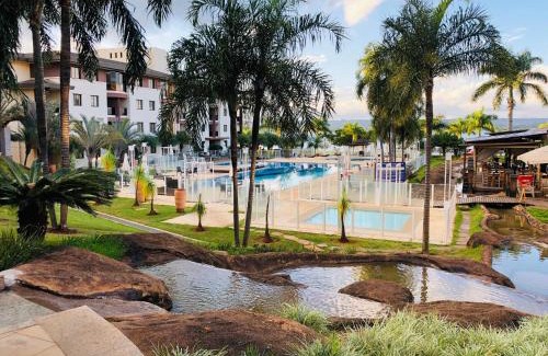 Smin Apartamento | Flat Romântico à Beira Lago M 401
