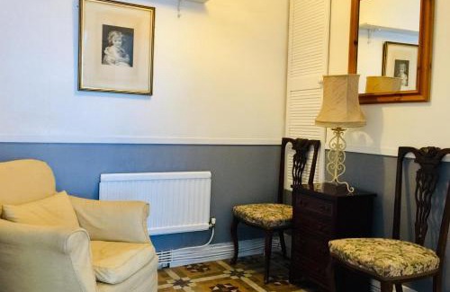 Wallingford Apartamento | Flat - Sleeps 2 - Parking - Patio