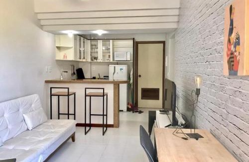 Boca do Rio Apartamento | Flat vista mar com estacionamento incluído
