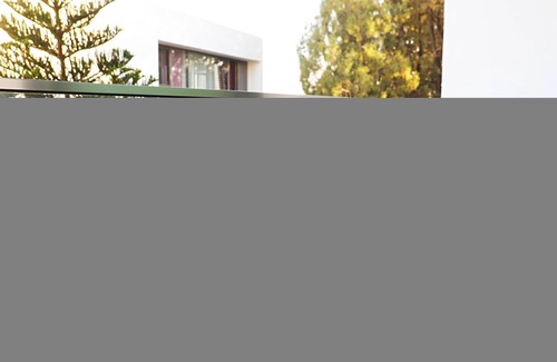 Yenisehir Apartamento | Flat w Balcony in Lefkosa, 5 min to Kyrenia Gate
