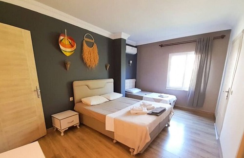 Bozburun Apartamento | Flat with Balcony near Beach in Bozburun