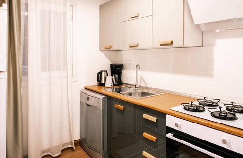 Macka Apartamento | Flat with Closed Balcony 5 min to Citys Nisantasi