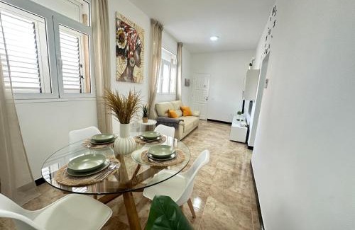 Agüimes Apartamento | Flat with jacuzzi in suite