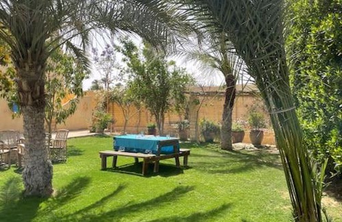 Yusuf as-Sidiq Casa | Flat with private pool and private garden