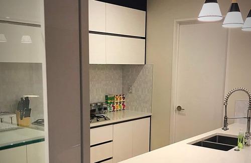 Flat Bush Casa | Flatbush Holiday Accommodation, Casheltown Residence CR|7 Bedrooms|2 Kitchens|Dining|Lounges