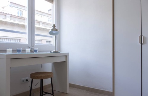 Sants-Badal Apartamento | Flateli Roger 6