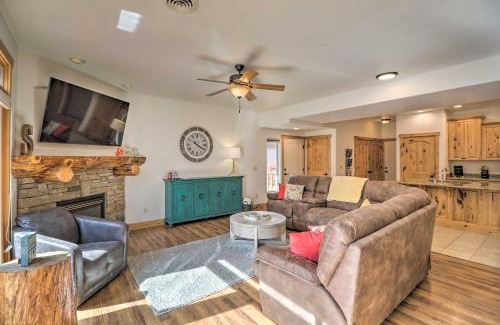 Somers Apartamento | Flathead Lake Getaway with Balcony, Fireplace!