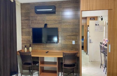J Jeriquara Apartamento | Flats próximo ao Shopping Singapura - pode descer com bebidas para o Park Aquático 1410
