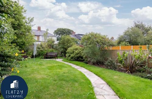 Aigburth Apartamento | Flatzy - Charming Garden Annexe in Aigburth with Kitchenette