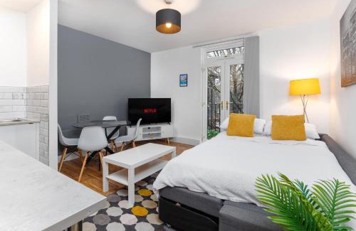 Sefton Park Apartamento | FLATZY - Stylish Abode on Doorstep of Sefton Park *10 minutes to Centre*