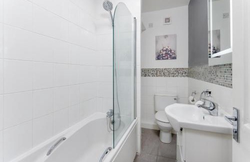 Sefton Park Apartamento | FLATZY - Stylish Abode on Doorstep of Sefton Park *10 minutes to Centre*