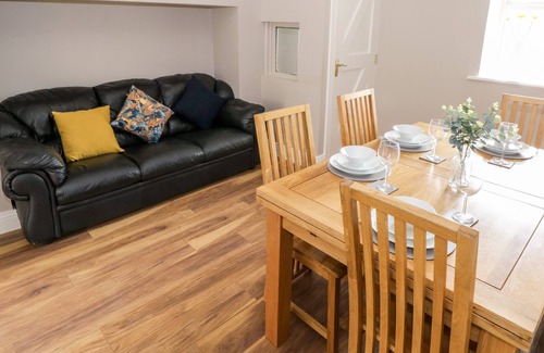 County Cavan Casa | FLAXSTON COTTAGE, family friendly in Shercock, County Cavan