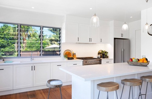 Meroo Meadow Casa | Fletchers Lane Escape – rural resort vibes, sweeping views, pool, tennis court, close to Berry