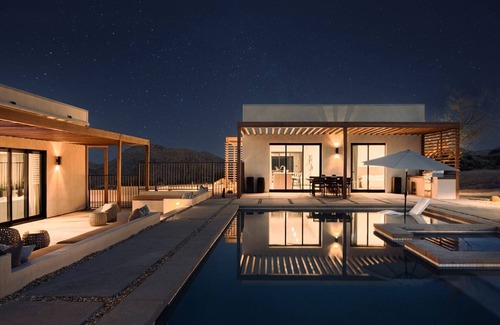 Joshua Tree Highlands Casa | Fleur by Fieldtrip | Architectural Desert Estate w Pool