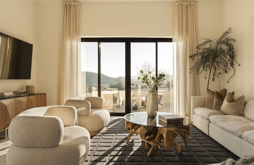 Joshua Tree Highlands Casa | Fleur by Fieldtrip | Architectural Desert Estate w Pool