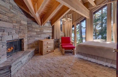 Tahoe Pines Casa | Fleur du Lac #1 - Lakefront - TLUXP